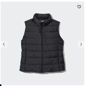 EUC Uniqlo Ultra Light Down Vest Medium (Black)